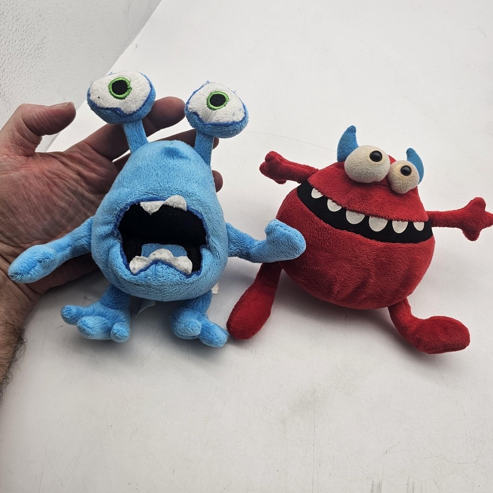 Dan Dee Monster Plush Stuffed Toys LOT OF 2 7" Blue Red Cartoon Monsters